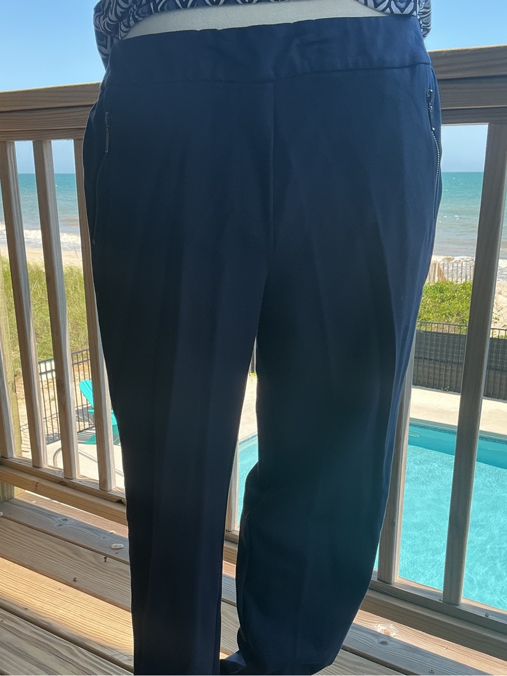 J. McLaughlin Navy Stretch Ankle Pants